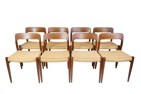 Sæt Af 8 Spisestuestole - Model 75 - Teak - Papirflet - N.O Møller - 1960erne
Flot stand
