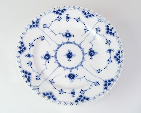 Centerpiece – Blue Fluted Full Lace – Royal Copenhagen – No. 1092
Great condition
