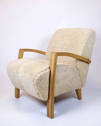 Lænestol - Armlæn - Fåruld - egetræ - Dansk Design
Flot stand
