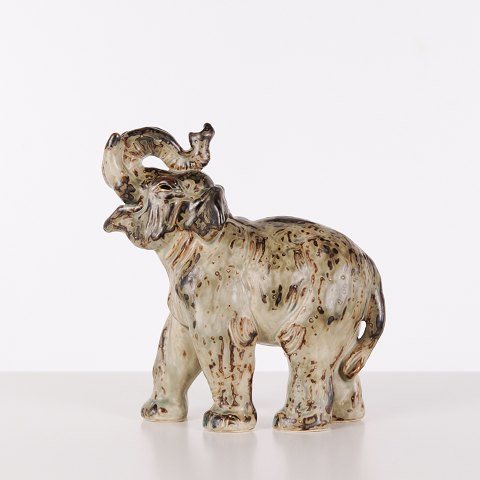 Steinzeugfigur – Stehender Elefant – Modell 21517 – Knud Kyhn – Royal Copenhagen