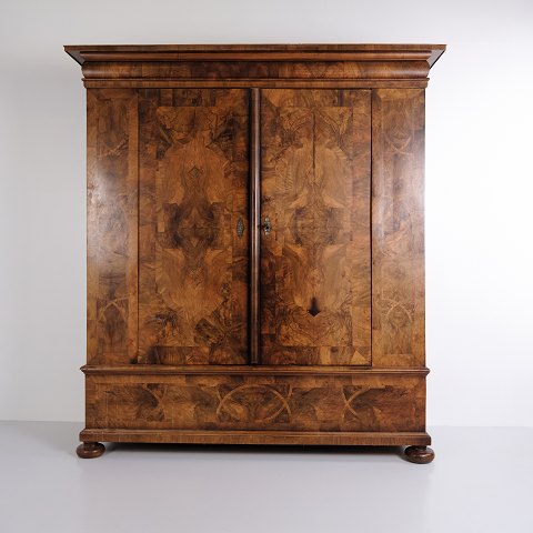 item no: 641817