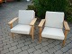 Recliners Hans Wegner GE 290 in light oak Generation Getama in super condition 5000 m2 showroom