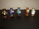 Small Chinese decorative vases with a wooden bottom.5000 m2 showroom.