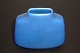 Palshus smal vase i blå.9,5 cm, i perfekt stand.5000 m2 udstilling.