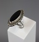 Silver ring 925s med large oval onyx,  surrounded by Imitation stones. Size 58.5000 m2 showroom.