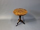 Antique italian lamp table in walnut from around 1880.5000m2 showroom.