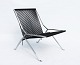 The Element chair, model PK25, by Poul Kjærholm and Fritz Hansen.5000m2 showroom.
