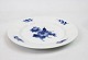 Cake plate, no.: 8553, in Blue Flower by Royal Copenhagen.5000m2 showroom.