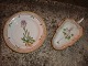 Flora Danica dessert plate, 17 cm Price DKR 1800 bowl with handles 17.5 cm Price DKR 4500 both in first class and in good condition 5000 m2 showroom